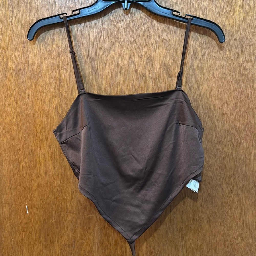 Cropped tank
